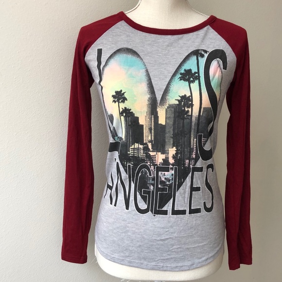 LA Graphic Tee - Picture 2 of 4